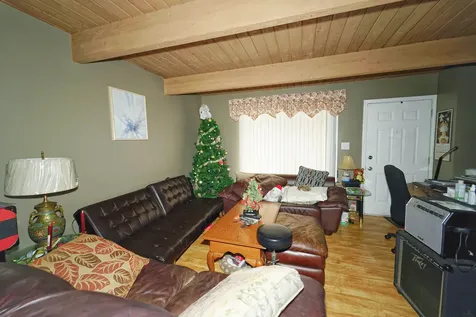 389 Meadow Green Lane Round Lake Beach IL 60073