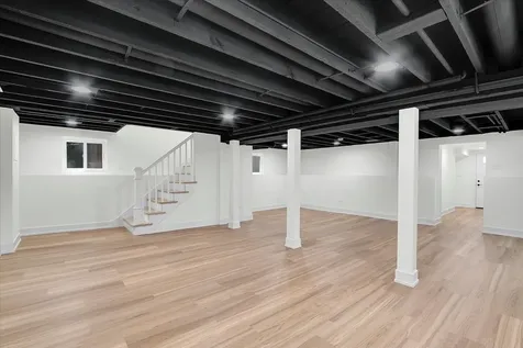4036 West Warwick Avenue Chicago IL 60641