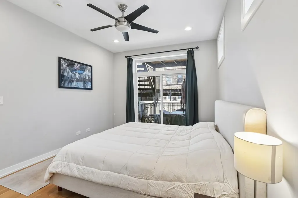 1822 South Throop Street Chicago IL 60608