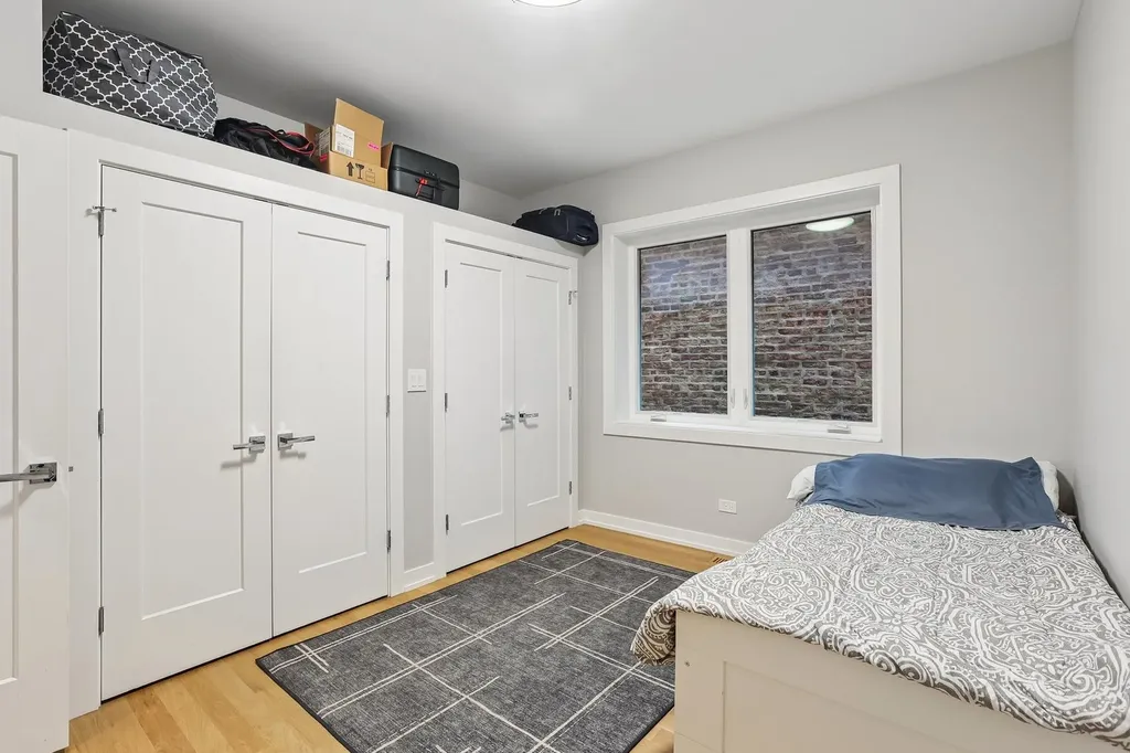 1822 South Throop Street Chicago IL 60608