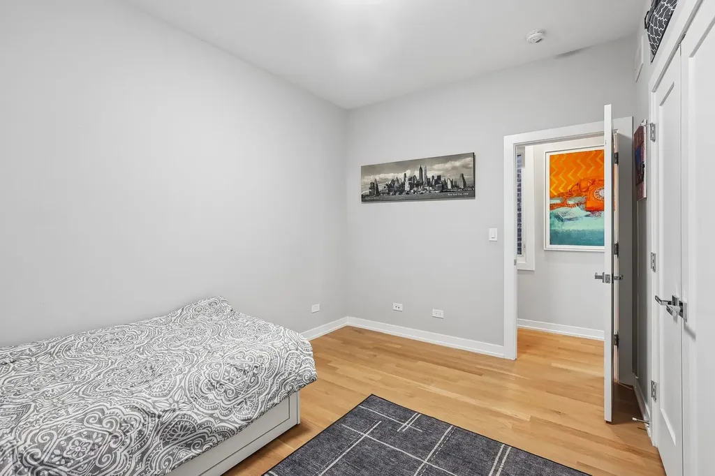 1822 South Throop Street Chicago IL 60608