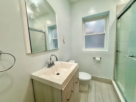 5618 North Artesian Avenue Chicago IL 60659