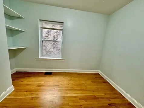 5618 North Artesian Avenue Chicago IL 60659