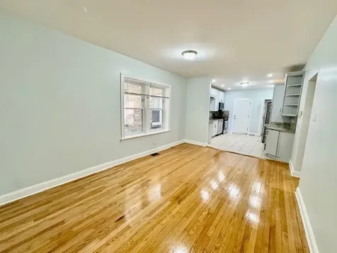 5618 North Artesian Avenue Chicago IL 60659