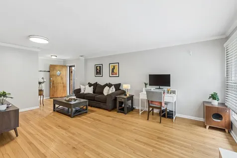 552 Burton Avenue Highland Park IL 60035