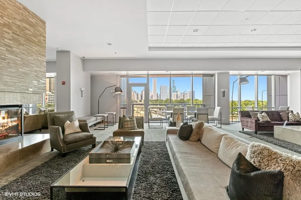 1201 South Prairie Avenue Chicago IL 60605