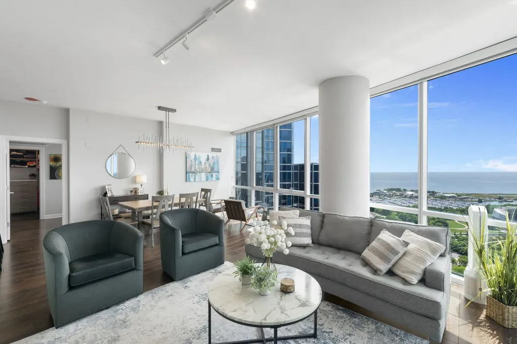 1201 South Prairie Avenue Chicago IL 60605