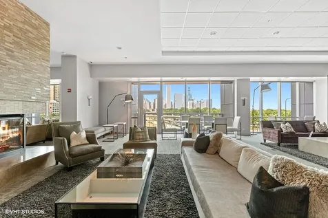 1201 South Prairie Avenue Chicago IL 60605