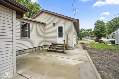 413 South May Street Joliet IL 60436