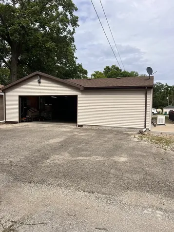 413 South May Street Joliet IL 60436