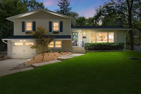 6949 Meadowcrest Drive Downers Grove IL 60516