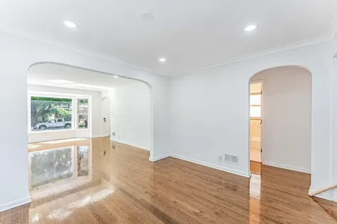 1935 North Natoma Avenue Chicago IL 60707