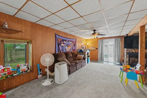 412 East Pine Street Paxton IL 60957