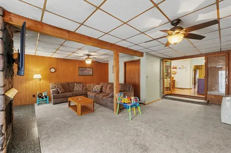 412 East Pine Street Paxton IL 60957