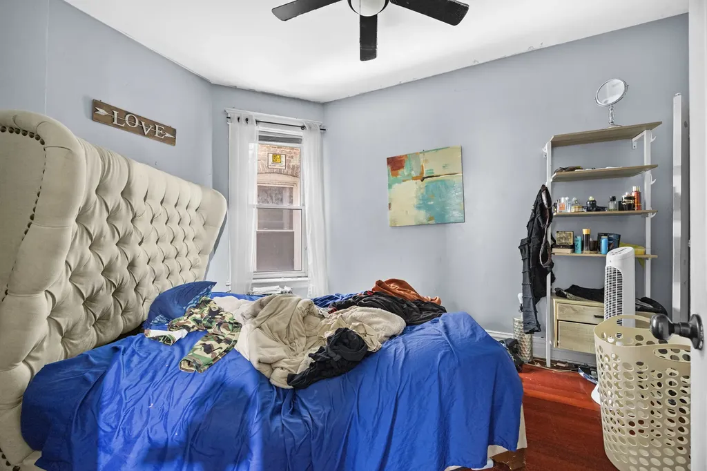 3933 West Grenshaw Street Chicago IL 60624