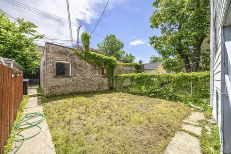 3933 West Grenshaw Street Chicago IL 60624
