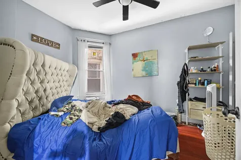 3933 West Grenshaw Street Chicago IL 60624