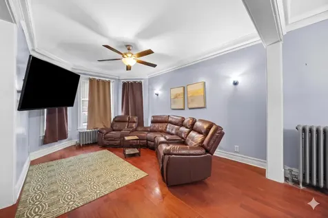 3933 West Grenshaw Street Chicago IL 60624