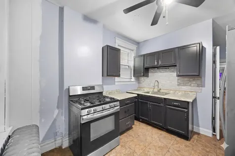 3933 West Grenshaw Street Chicago IL 60624