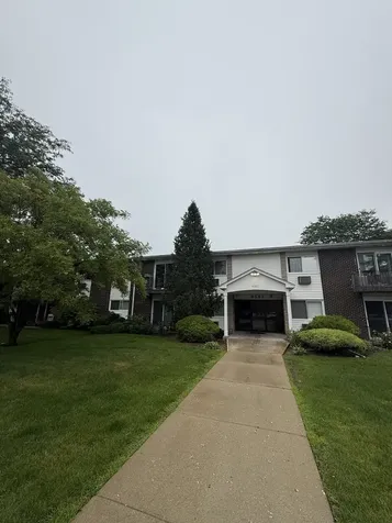 9581 Dee Road Des Plaines IL 60016