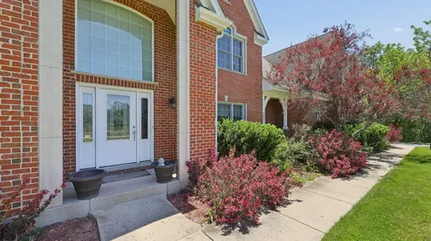 39571 Orchard Bluff Lane Wadsworth IL 60083