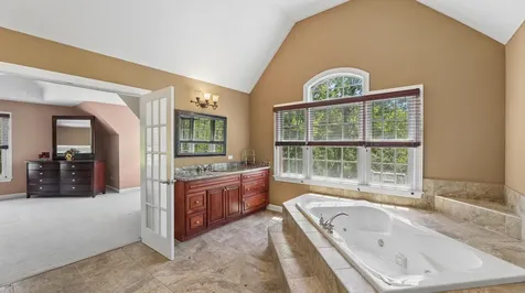 39571 Orchard Bluff Lane Wadsworth IL 60083