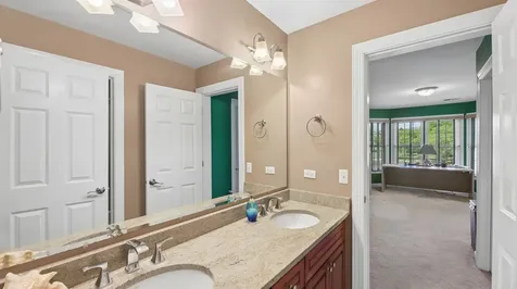 39571 Orchard Bluff Lane Wadsworth IL 60083