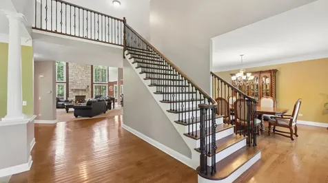 39571 Orchard Bluff Lane Wadsworth IL 60083