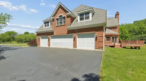 39571 Orchard Bluff Lane Wadsworth IL 60083