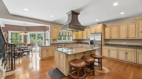 39571 Orchard Bluff Lane Wadsworth IL 60083