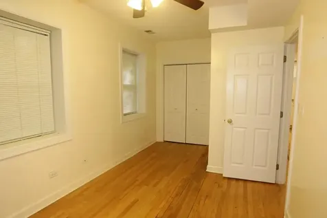 3243 North Kenmore Avenue Chicago IL 60657