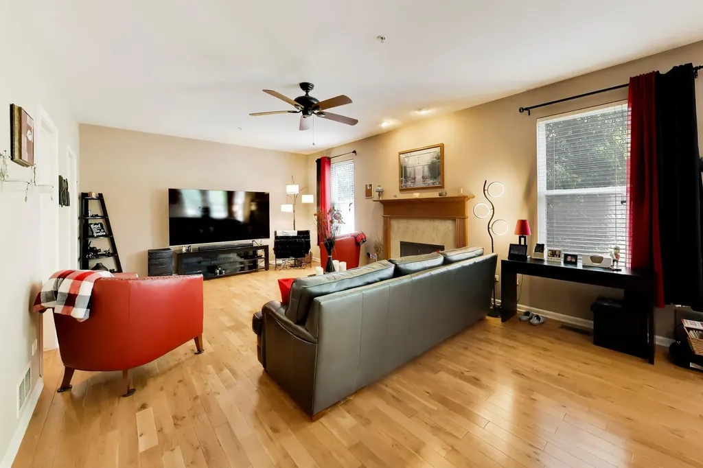 1050 Samantha Drive Lake Zurich IL 60047