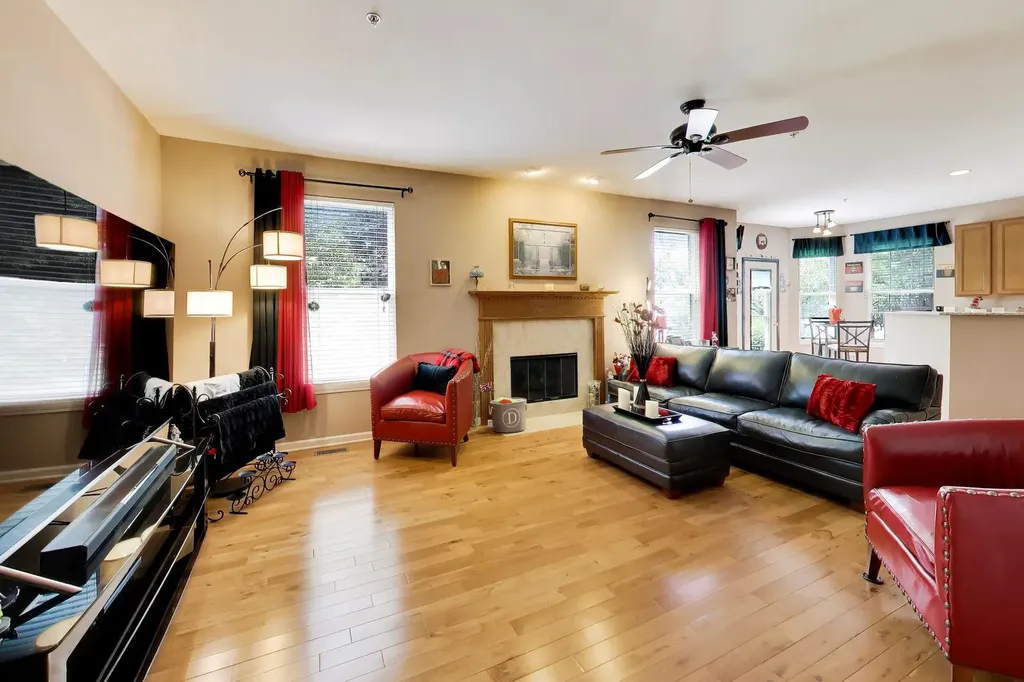 1050 Samantha Drive Lake Zurich IL 60047