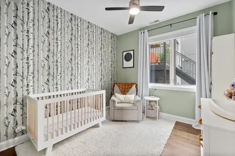 1641 West Pearson Street Chicago IL 60622