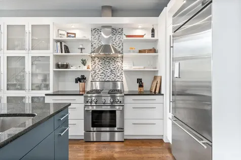 1641 West Pearson Street Chicago IL 60622