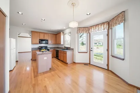 2370 Carillon Drive Grayslake IL 60030