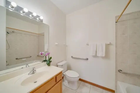 2370 Carillon Drive Grayslake IL 60030