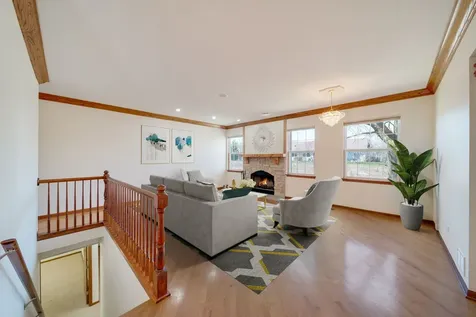 2370 Carillon Drive Grayslake IL 60030