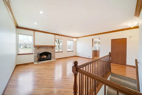 2370 Carillon Drive Grayslake IL 60030