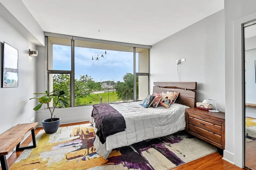 3200 North Lake Shore Drive Chicago IL 60657