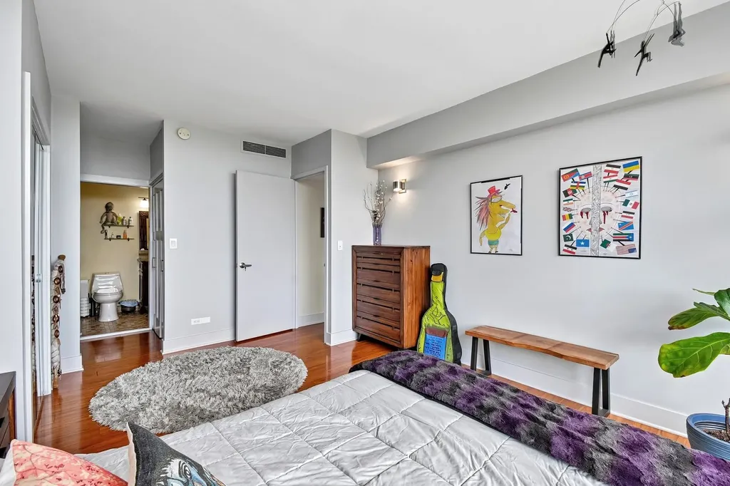 3200 North Lake Shore Drive Chicago IL 60657