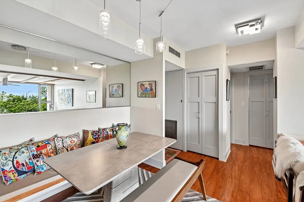 3200 North Lake Shore Drive Chicago IL 60657