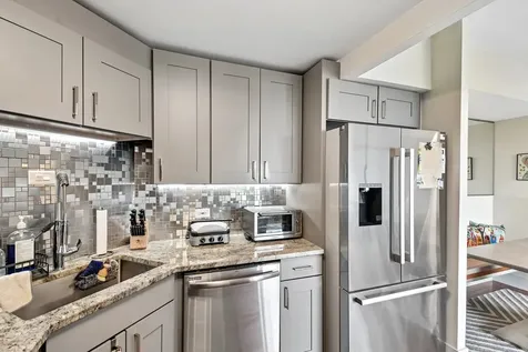 3200 North Lake Shore Drive Chicago IL 60657