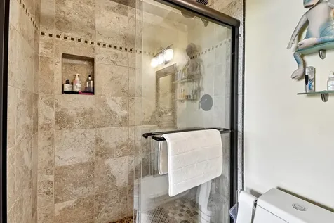 3200 North Lake Shore Drive Chicago IL 60657