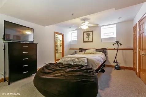 1415 West Barry Avenue Chicago IL 60657