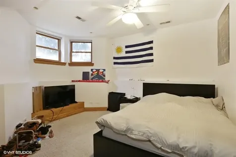 1415 West Barry Avenue Chicago IL 60657