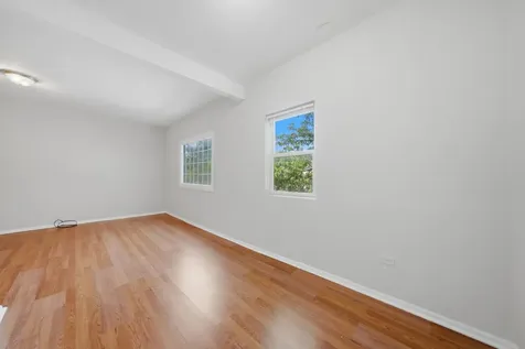 4541 North Western Avenue Chicago IL 60625