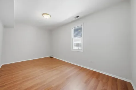 4541 North Western Avenue Chicago IL 60625