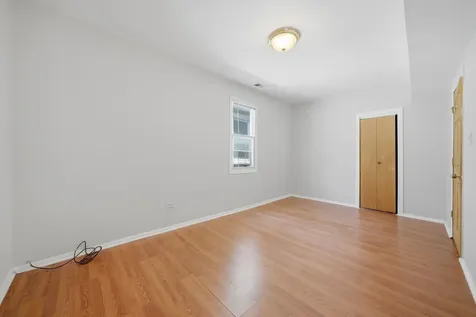 4541 North Western Avenue Chicago IL 60625