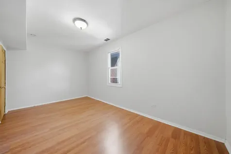 4541 North Western Avenue Chicago IL 60625